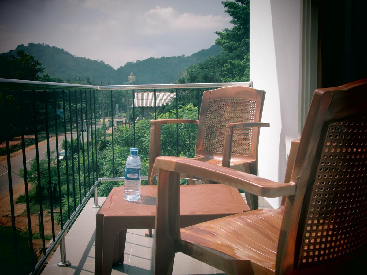 Hotel Kiyara Дамбулла Экстерьер фото